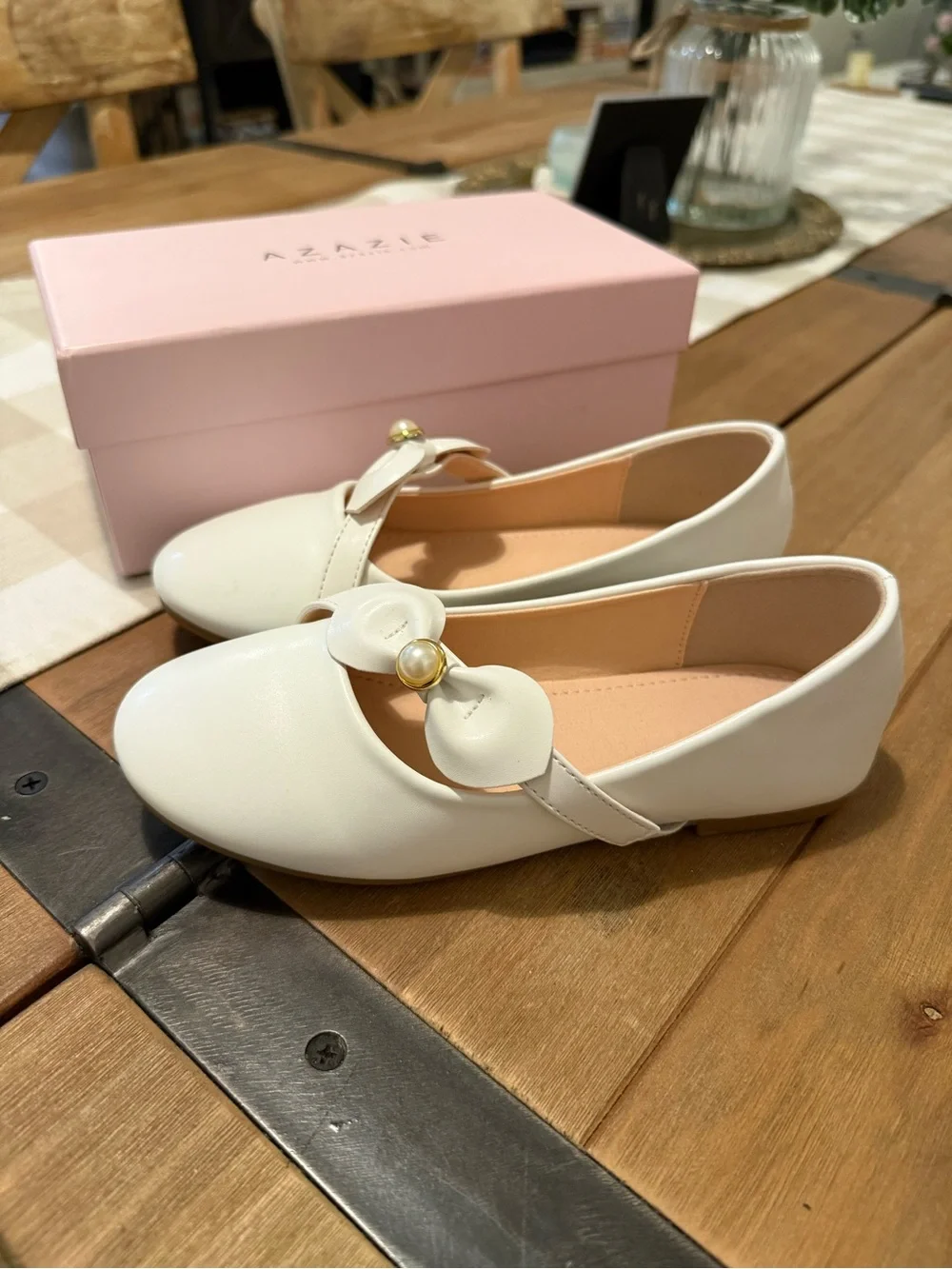 Azazie Little Girls Shoes - Size 32 (1)